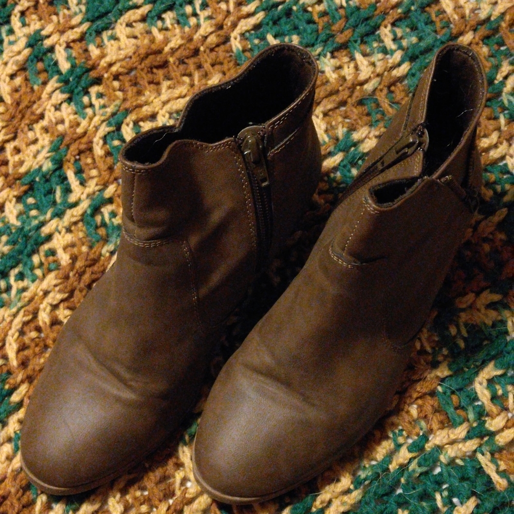 Brown boots